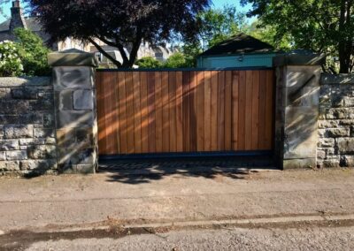 Automatic Wooden Driveway Gate Installed in Edinburgh