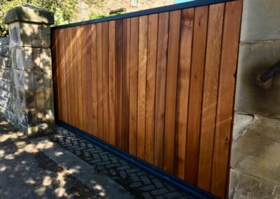 Automatic Wooden Driveway Gate Installed in Edinburgh