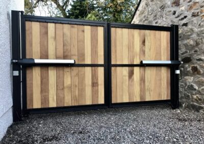 Automatic Wooden Driveway Gate Installed in Fife