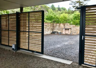 Automatic Wooden Driveway Gate Installed in Edinburgh