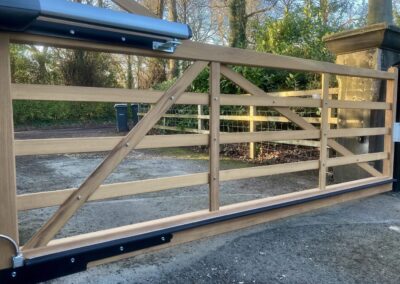 AES (Scotland) Ltd recently installed Iroko five bar automatic swing gate in Kirkliston
