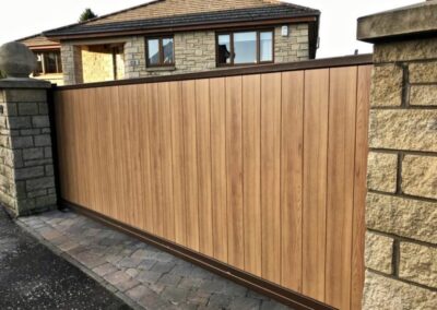 Automatic Aluminium Cantilever Gate installed in Fife