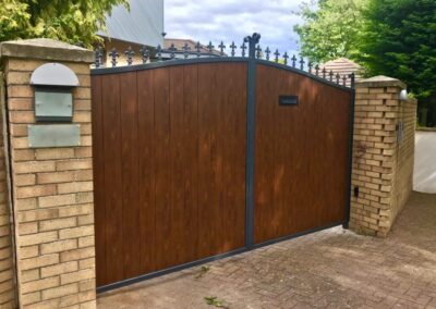 Automatic Aluminium Driveway Gates installed in Edinburgh