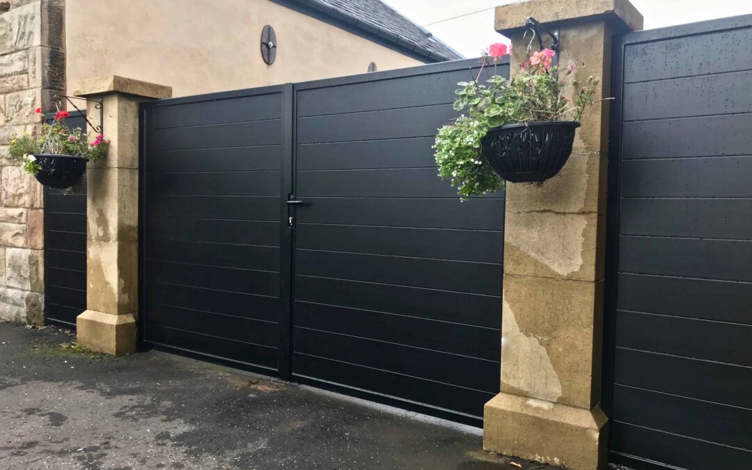 New Aluminium Manual Driveway Gates With Matching Side Panels Linlithgow
