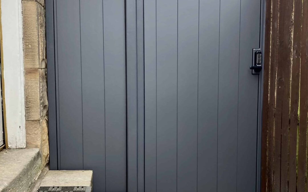 New Aluminium Pedestrian Gate With Matching Side Panel Edinburgh