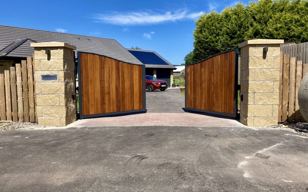 New Automatic Metal Framed Wooden Gates Perth