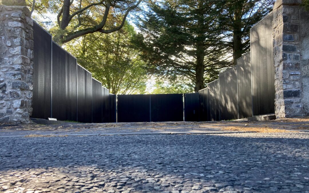 New Automatic Composite Gates With 13 Matching Fence Panels Perth