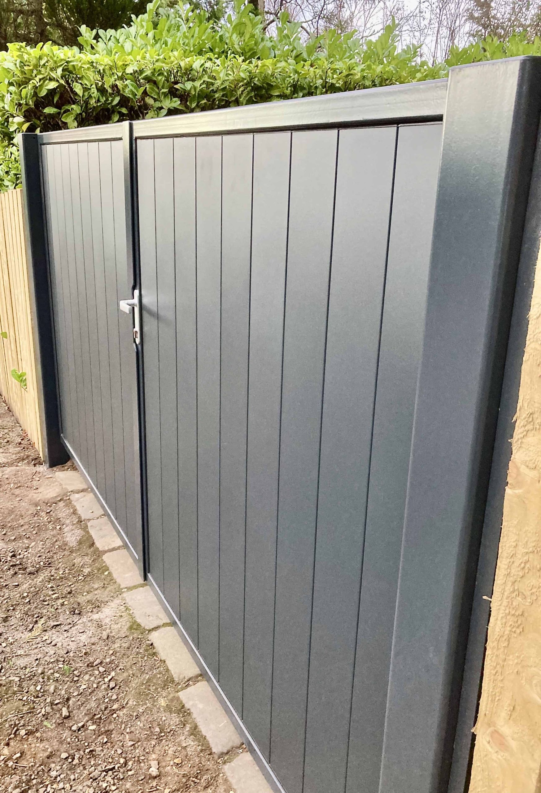 AES (SCOTLAND) LTD recently installed manual aluminium driveways gates in Edinburgh