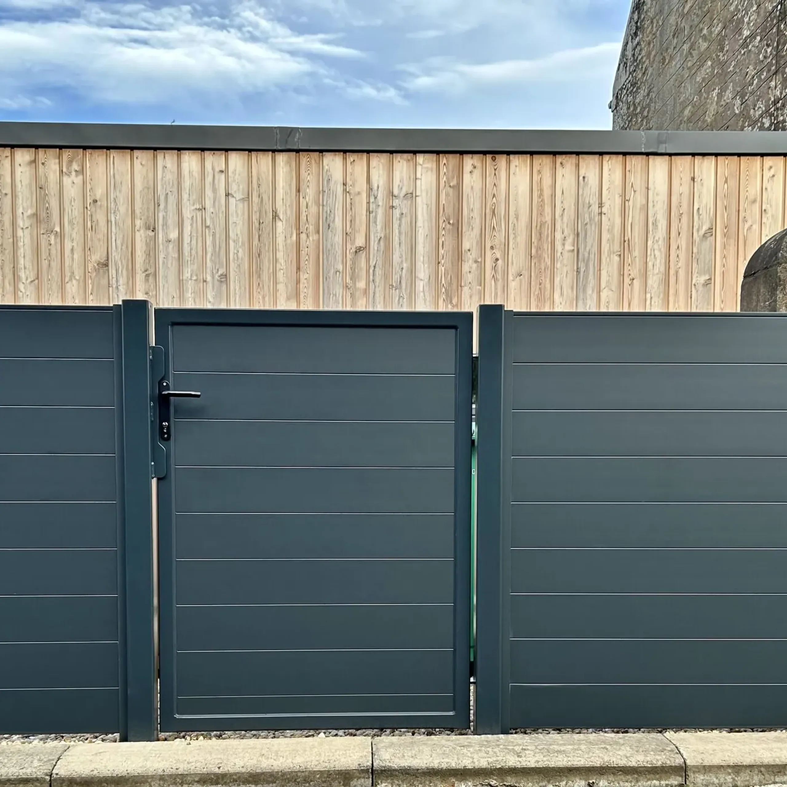 Aluminium pedestrian gate with matching fencing panels installed in Fife