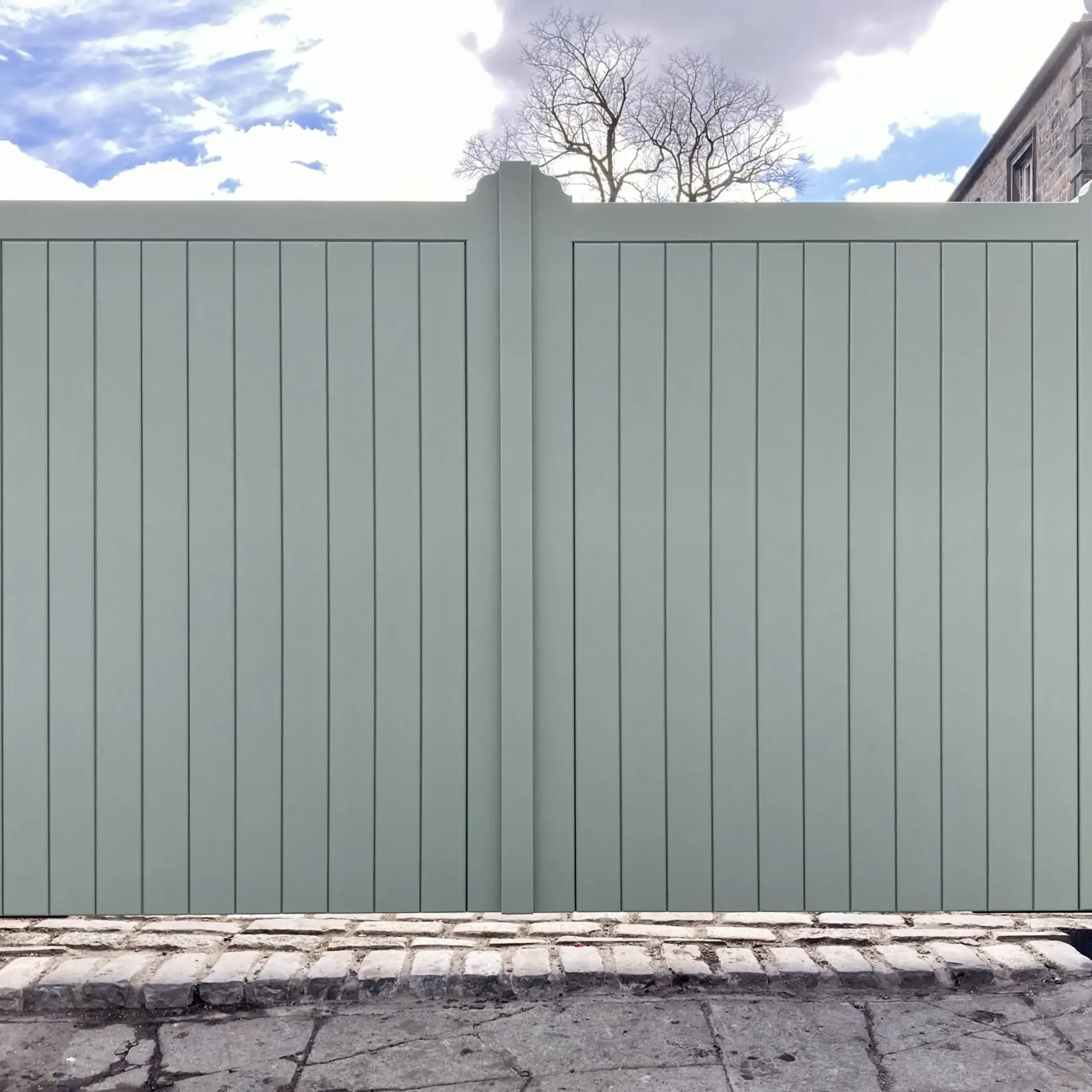 A pair of premium hardwood electric gates installed at a residential property in Edinburgh