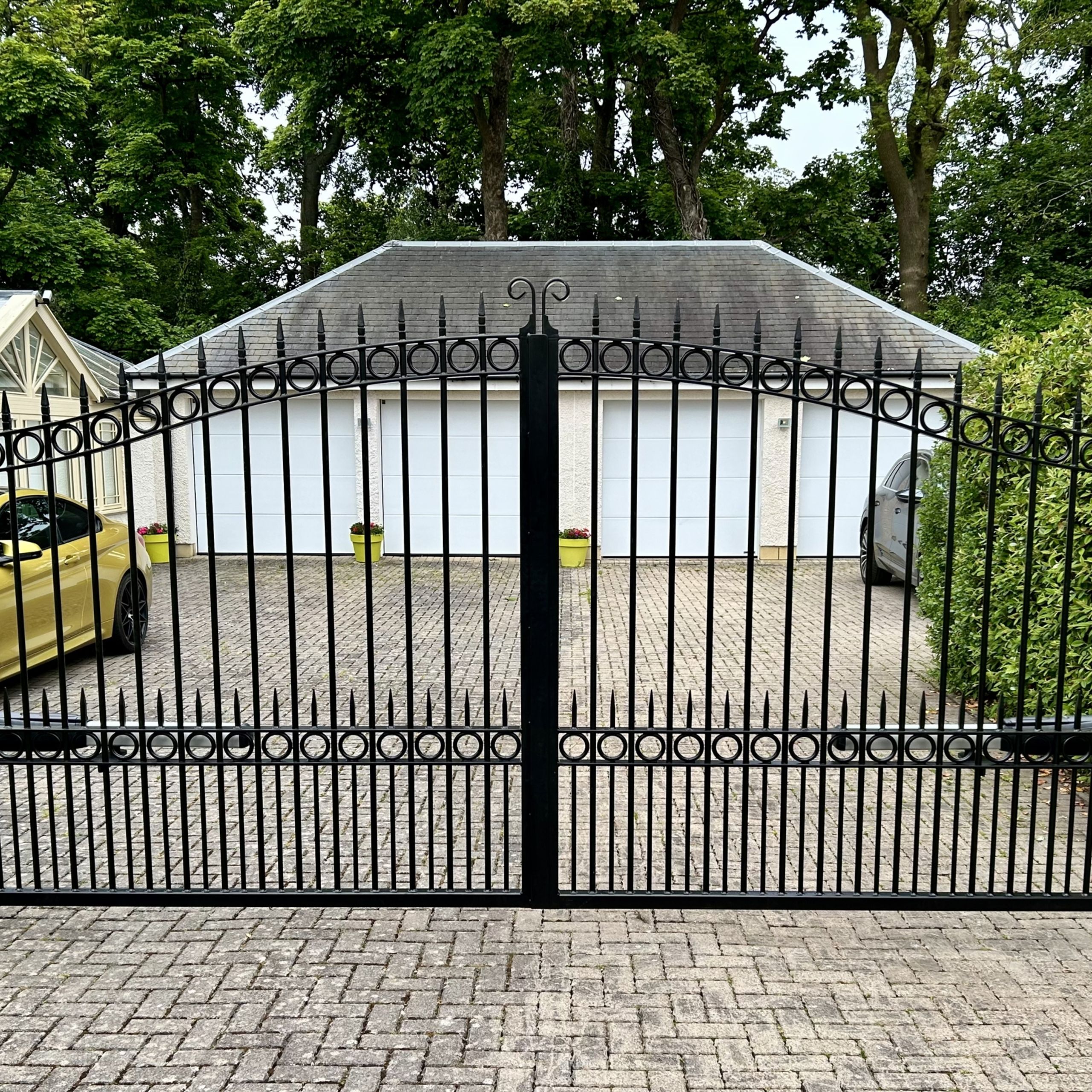 Automatic Metal Driveway Gates installed in Edinburgh